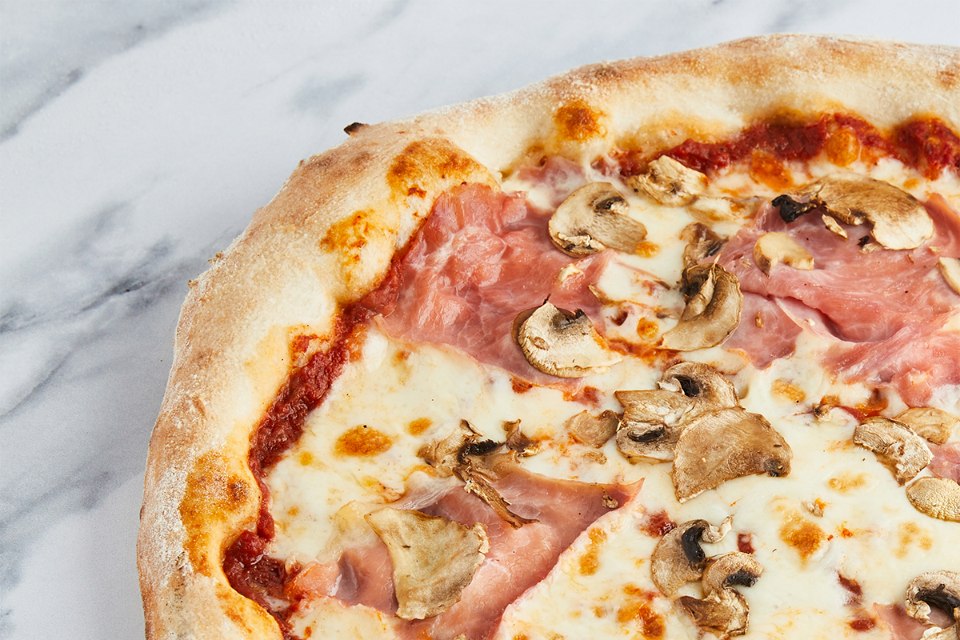 Prosciutto E Funghi